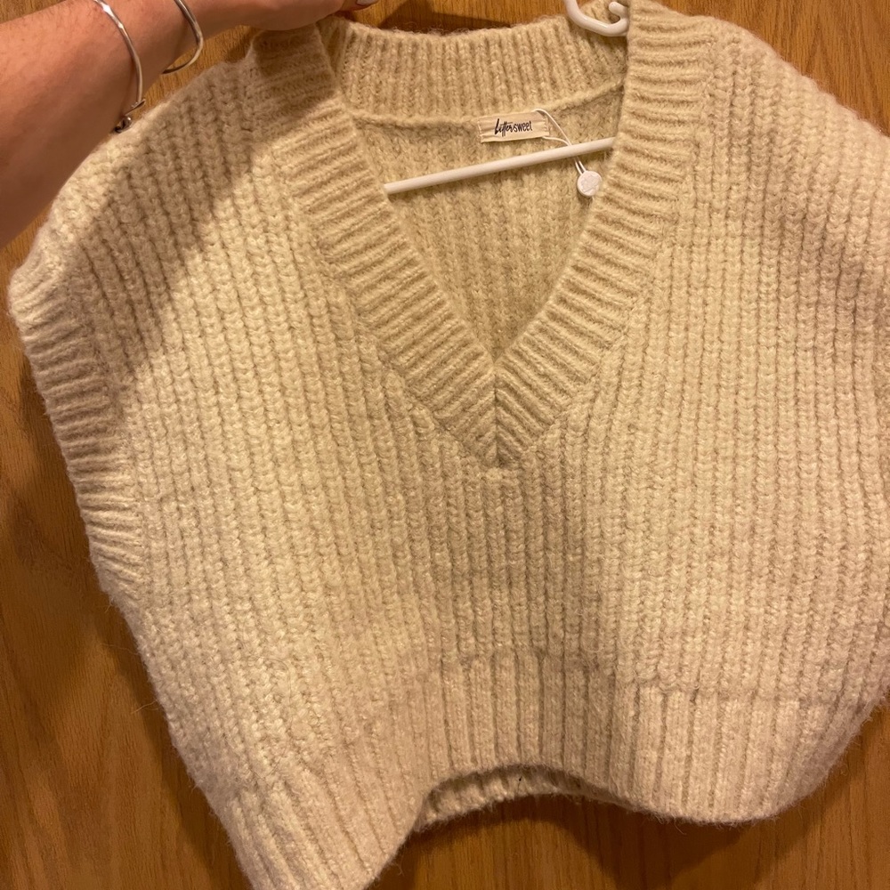 Sweater Vest